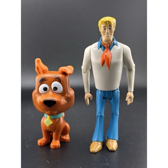 McDonald’s 2021 Happy Meal Toys Scooby Doo Bobble Heads Fred Action Figure Lot - Picture 9 of 16